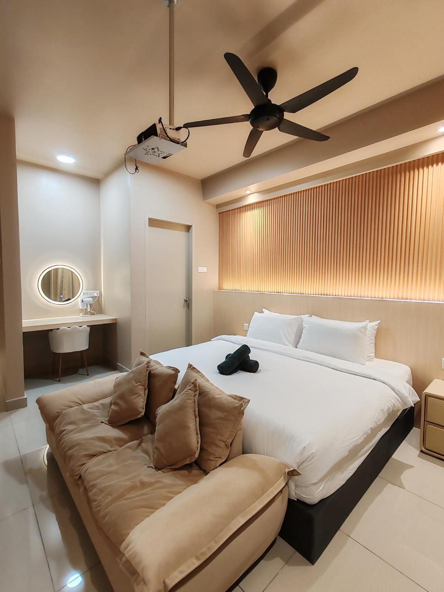Luxury Couple Suites L Free Netflix L Massage Chair L Bathtub L Wifi 200Mbps L Town Area Bali Residence Malacca Εξωτερικό φωτογραφία
